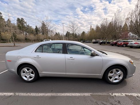 Used 2012 Chevrolet Malibu LS image 1
