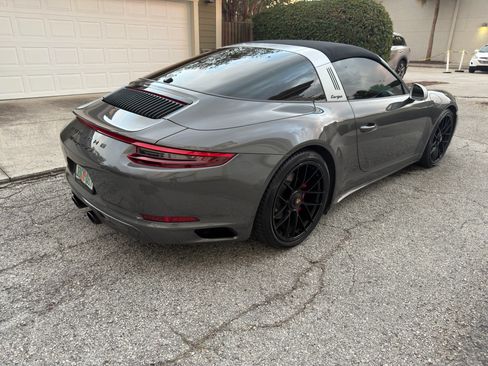 Used 2019 Porsche 911 Targa 4 GTS image 4