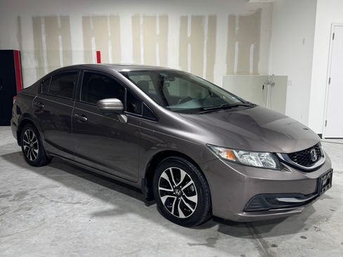 Used 2015 Honda Civic EX image 4