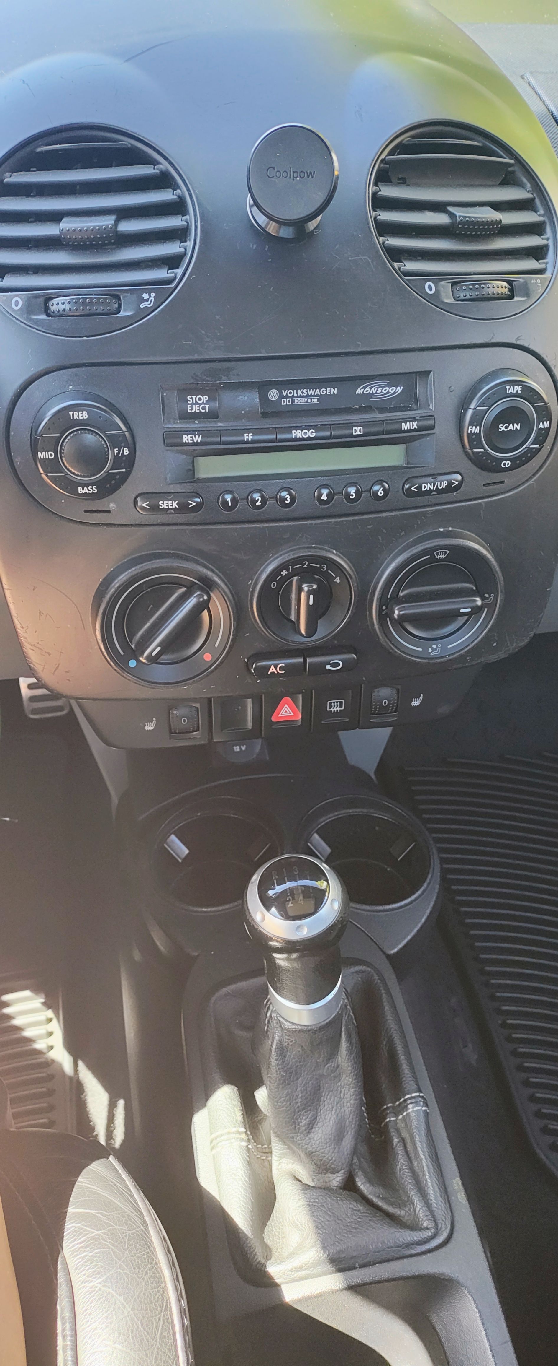 Used 2003 Volkswagen Beetle GLS FWD image 5