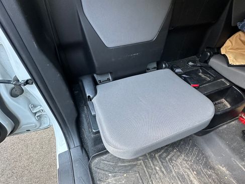 Used 2020 Toyota Tacoma SR AWD/4WD image 13