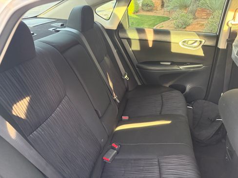 Used 2019 Nissan Sentra SV w/ Special Edition Package image 2