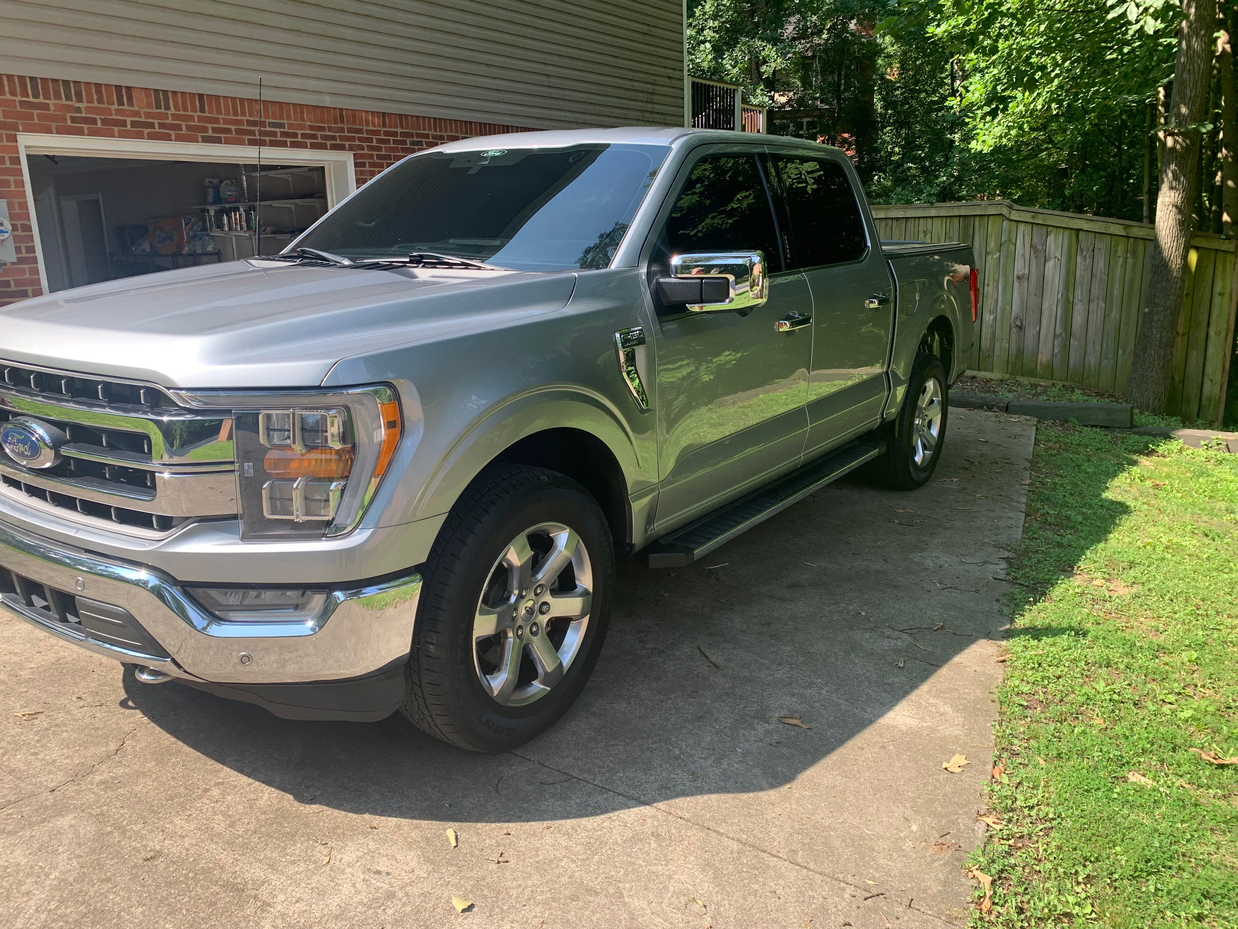 Used 2021 Ford F150 Lariat AWD/4WD image 1