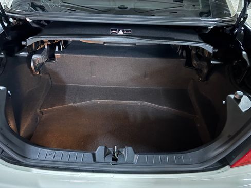 Used 2009 Mercedes-Benz SLK 350 image 15