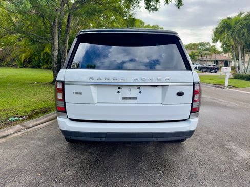 Used 2017 Land Rover Range Rover HSE AWD/4WD image 9