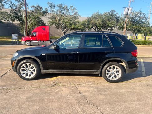 Used 2012 BMW X5 xDrive35i image 6