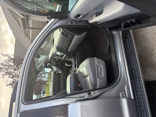 Used 2016 Toyota Sequoia Limited w/ Safety & Convenience Package AWD/4WD image 19
