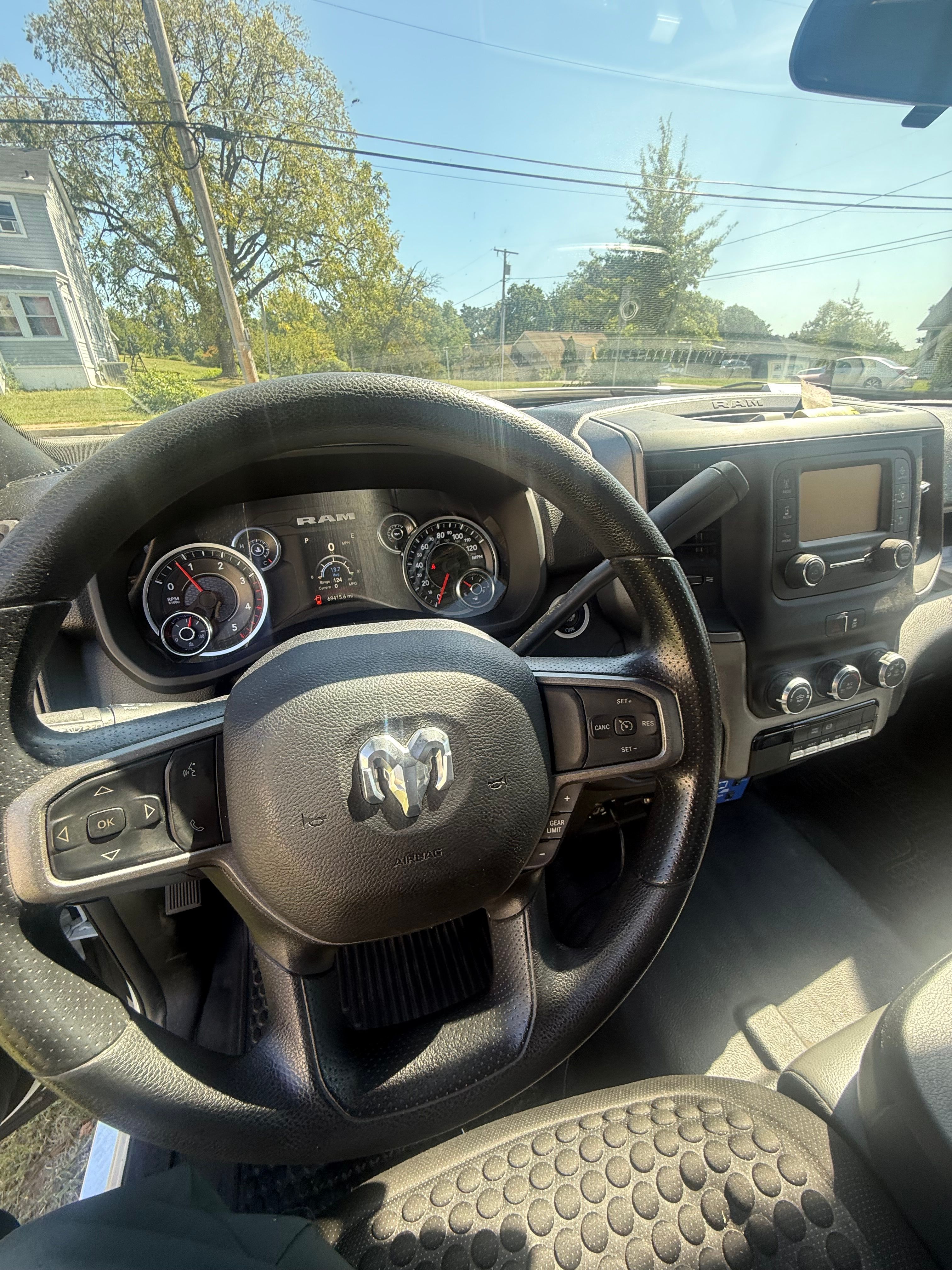 Used 2023 RAM 5500 Tradesman RWD image 8