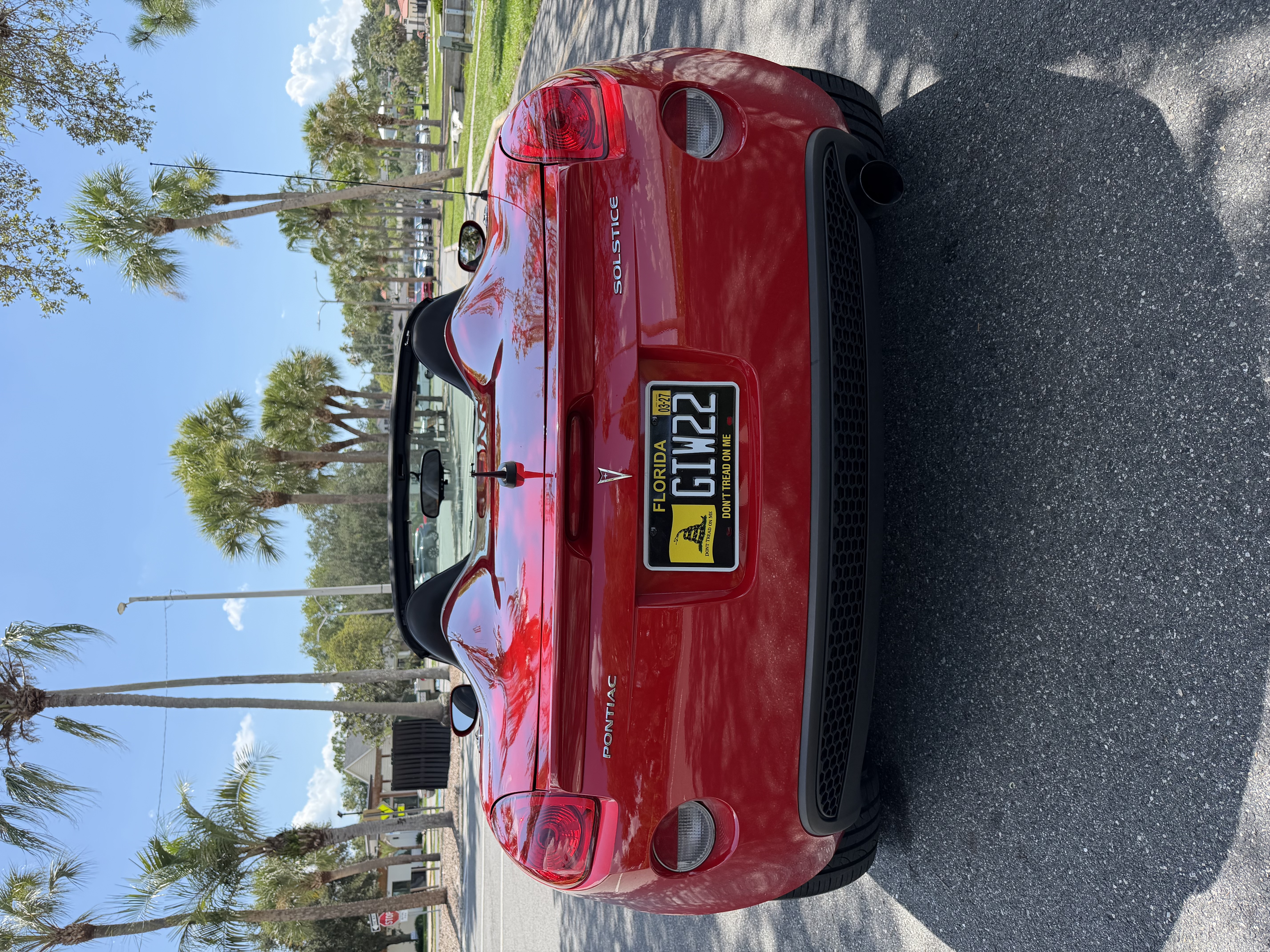 Used 2008 Pontiac Solstice Convertible w/ Premium Package RWD image 10