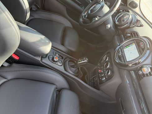 Used 2020 MINI Cooper Clubman S image 10