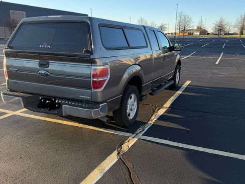 Used 2011 Ford F150 XLT image 8