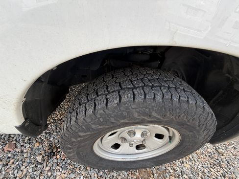 Used 2016 RAM 1500 Tradesman w/ Power & Remote Entry Group image 10