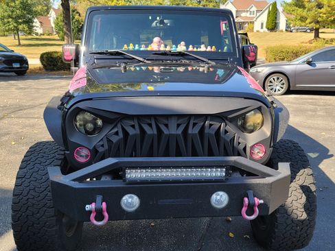 Used 2014 Jeep Wrangler Unlimited Sport w/ Quick Order Package 24S image 2