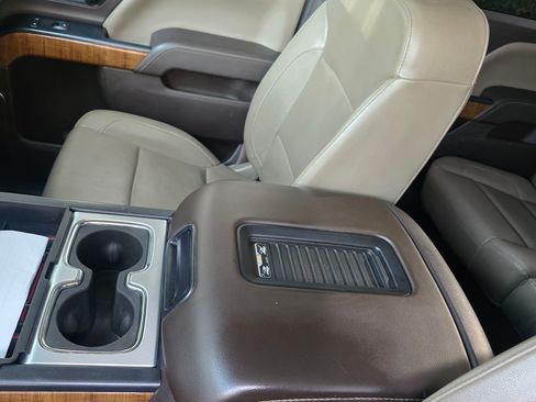 Used 2018 GMC Sierra 2500 SLT image 15