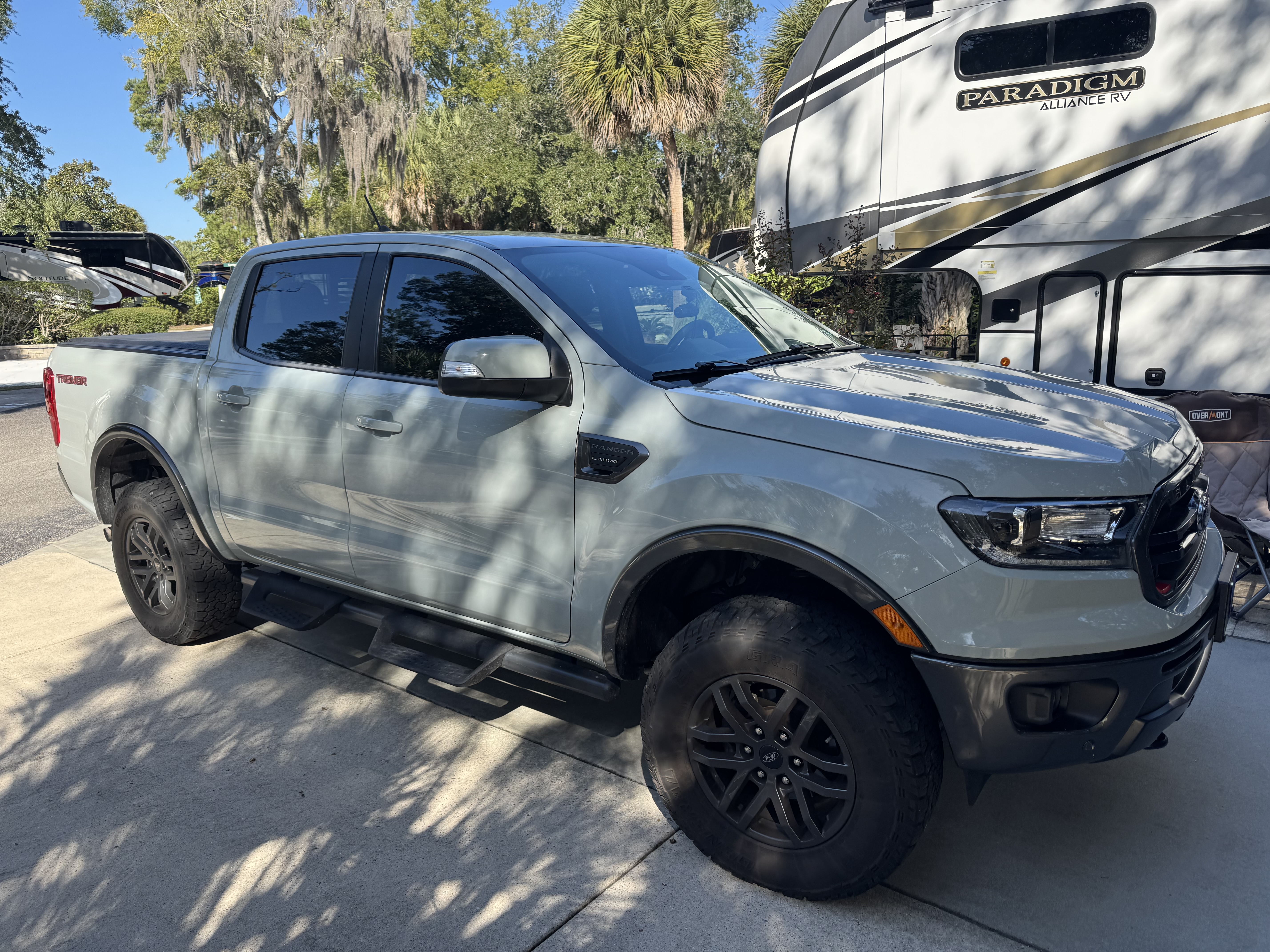 Used 2022 Ford Ranger Lariat w/ Tremor Off-Road Package AWD/4WD image 4