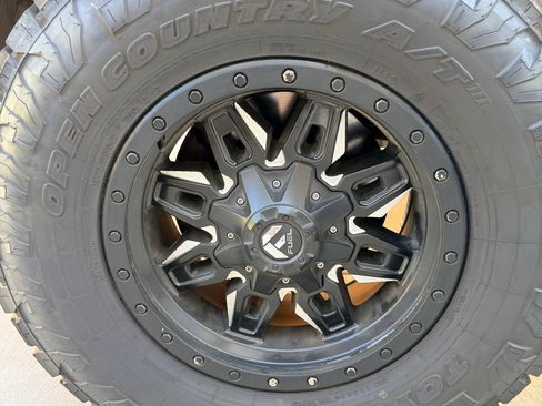 Used 2016 RAM 3500 SLT image 17