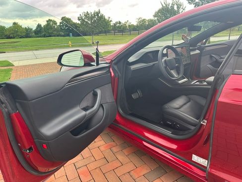 Used 2023 Tesla Model S Standard Range AWD/4WD image 6