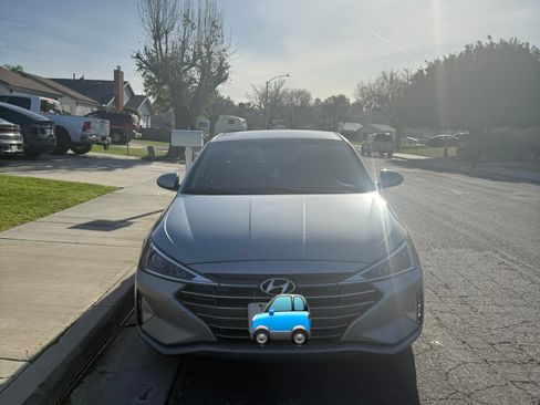 Used 2020 Hyundai Elantra SEL w/ Cargo Package (C1) image 2