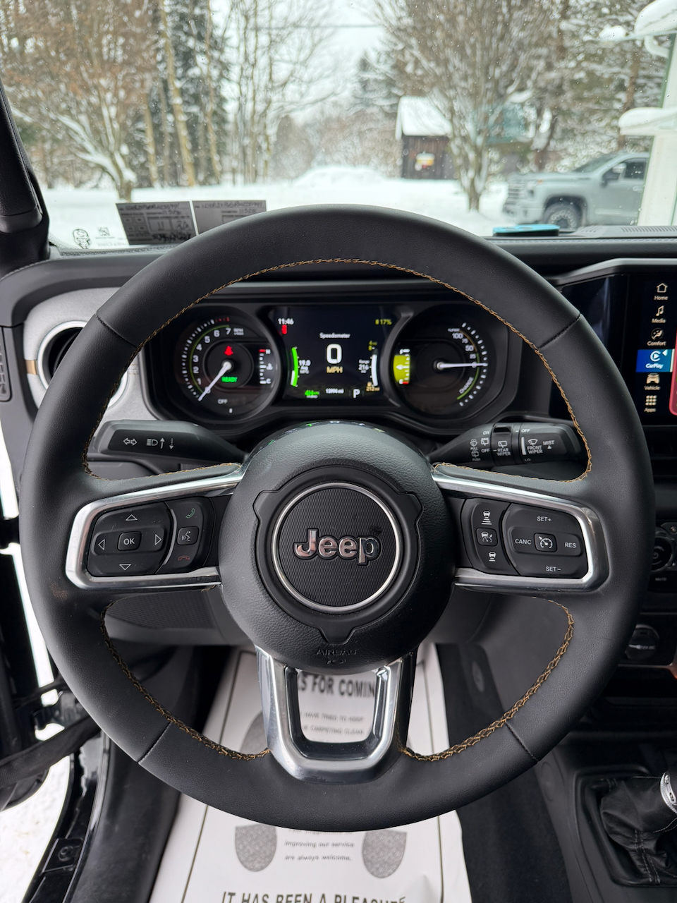 Used 2024 Jeep Wrangler Unlimited Sahara w/ Safety Group AWD/4WD image 9