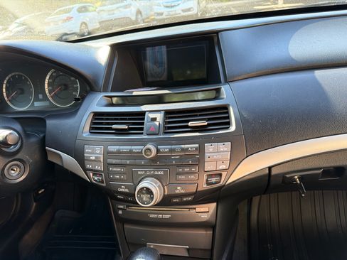 Used 2012 Honda Accord EX-L image 8
