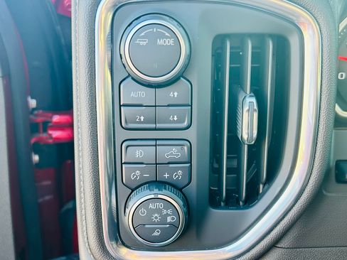 Used 2020 Chevrolet Silverado 2500 LTZ w/ LTZ Premium Package image 20