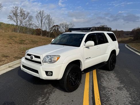 Used 2007 Toyota 4Runner Limited image 1