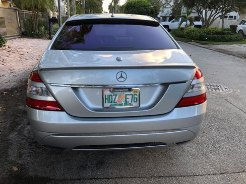 Used 2007 Mercedes-Benz S 550 image 9