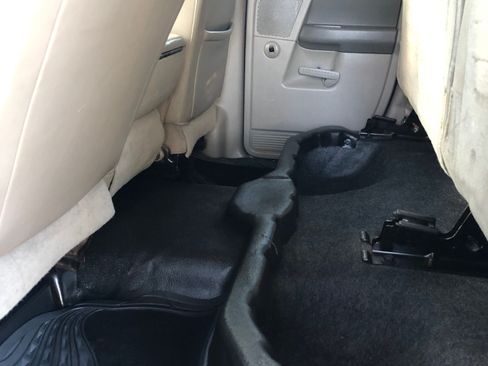 Used 2006 Dodge Ram 3500 Truck SLT image 27