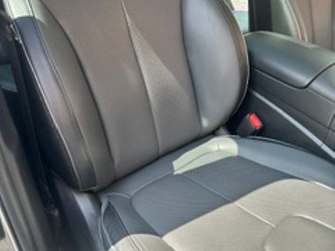 Used 2022 Hyundai Santa Fe Limited AWD/4WD image 14