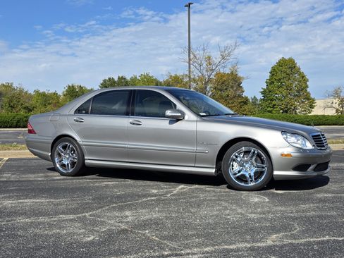 Used 2003 Mercedes-Benz S 55 AMG image 4