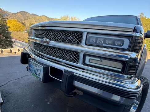 Used 1998 Chevrolet Silverado 2500 4x4 Extended Cab image 12