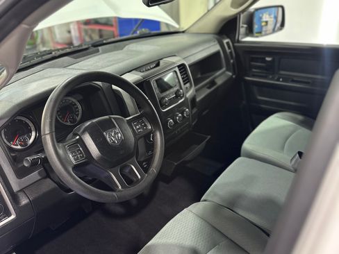 Used 2017 RAM 1500 Express image 13