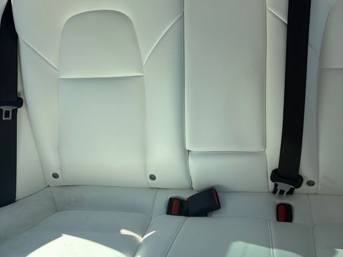 Used 2020 Tesla Model 3 image 6