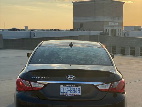 Used 2012 Hyundai Sonata GLS FWD image 8