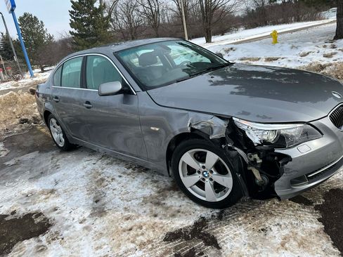 Used 2008 BMW 528xi Sedan image 11