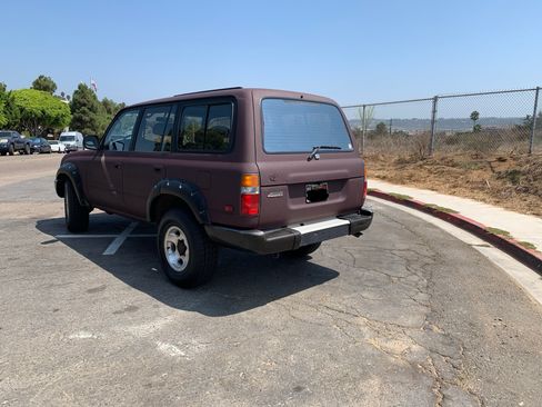 Used 1993 Toyota Land Cruiser image 12
