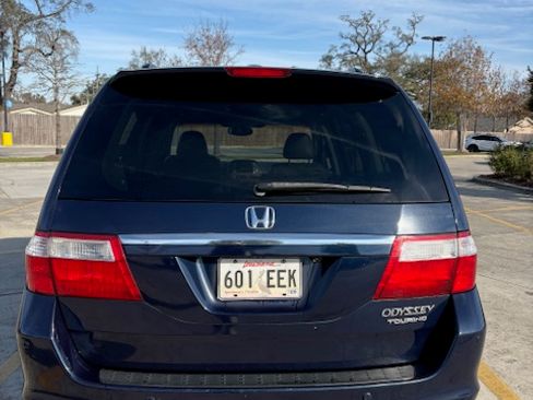 Used 2005 Honda Odyssey Touring image 5
