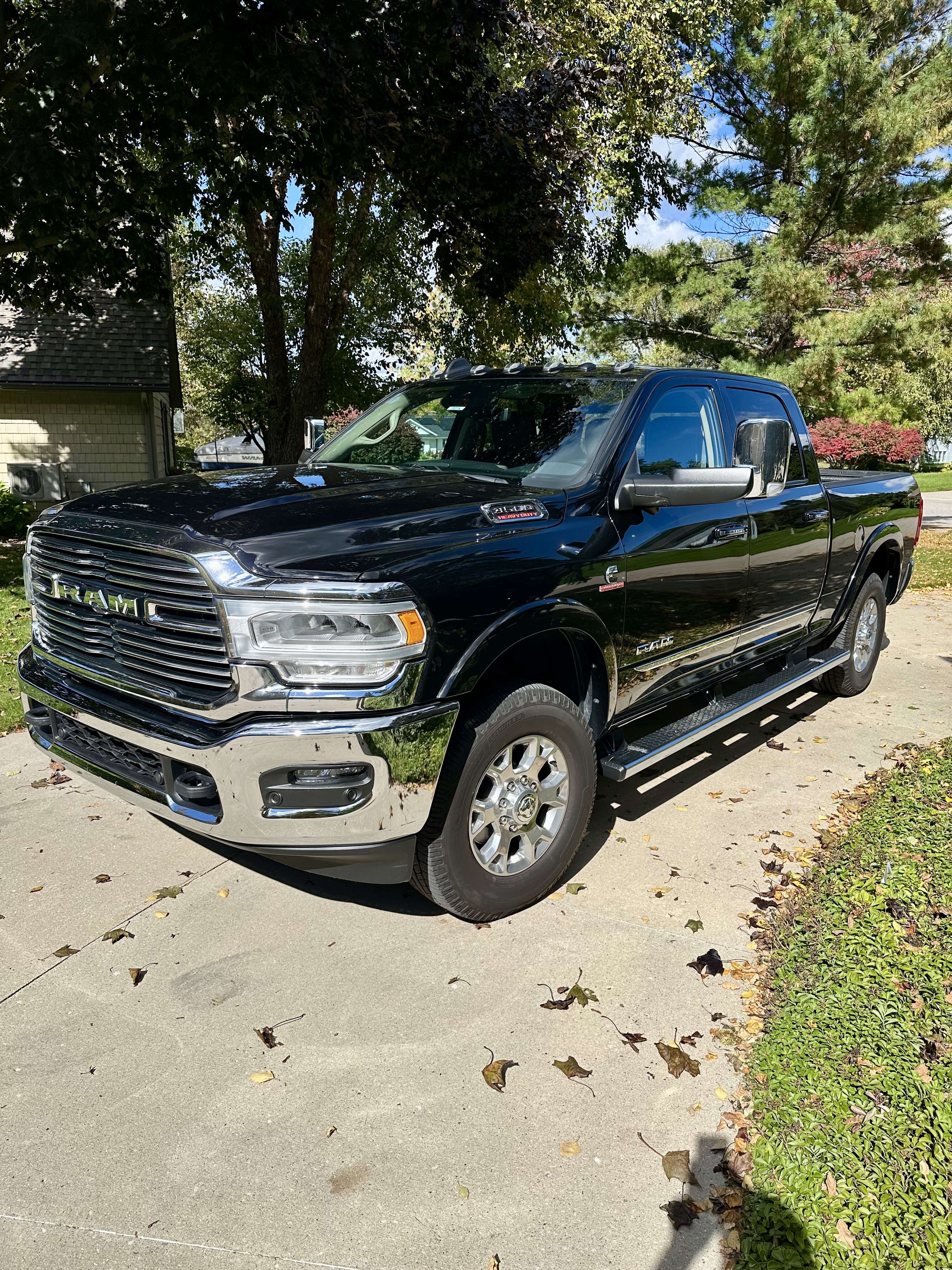Used 2021 RAM 3500 Laramie w/ Safety Group B AWD/4WD image 1