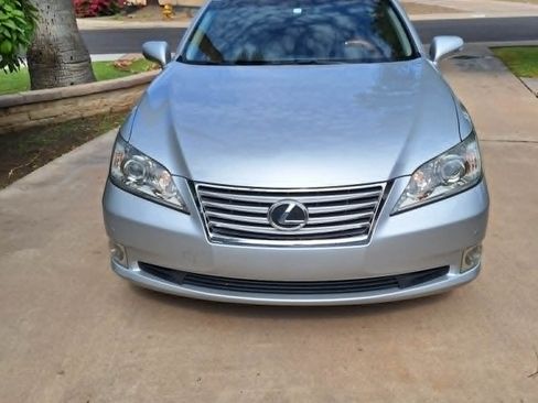 Used 2012 Lexus ES 350 FWD image 2