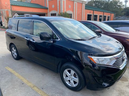 Used 2017 Nissan Quest SV image 14