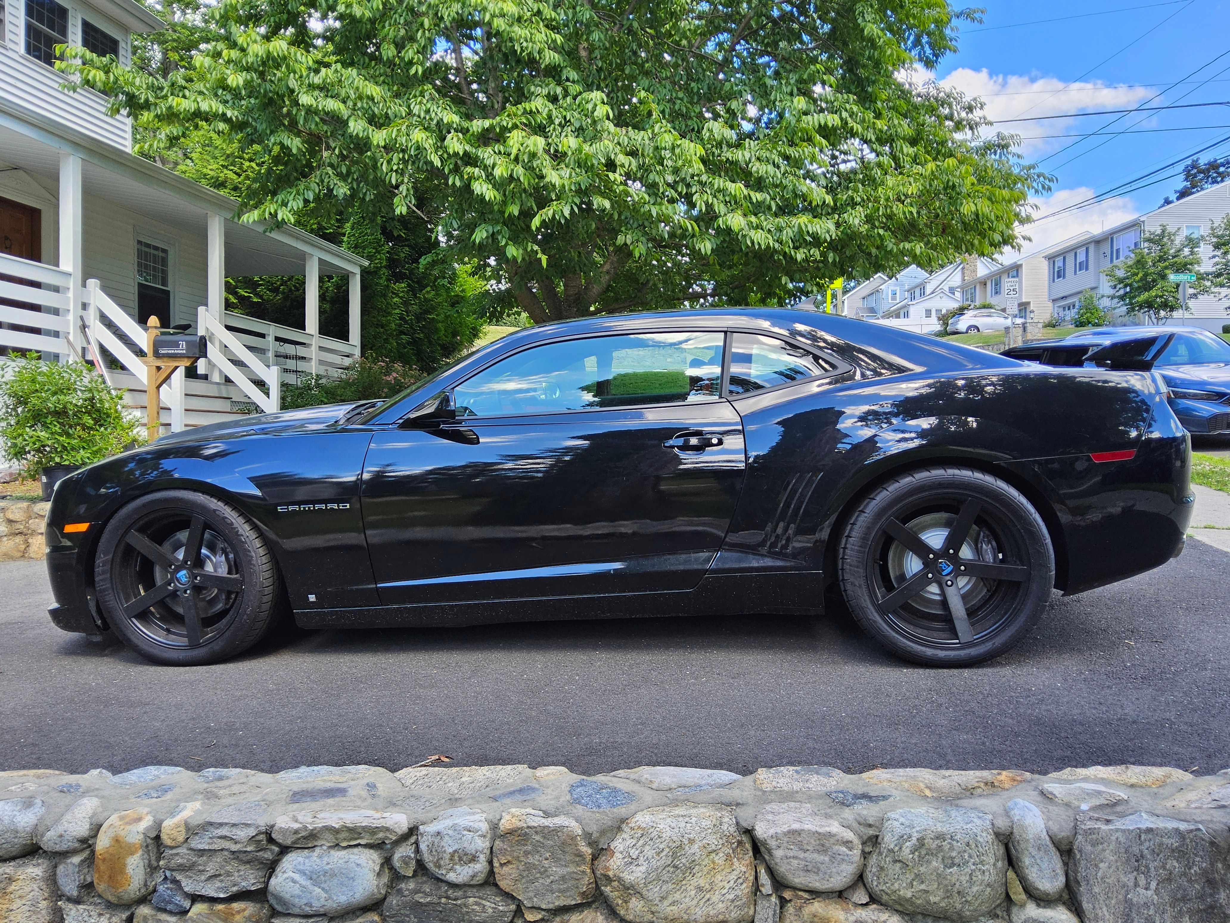 Used 2010 Chevrolet Camaro SS w/ RS Package RWD image 1