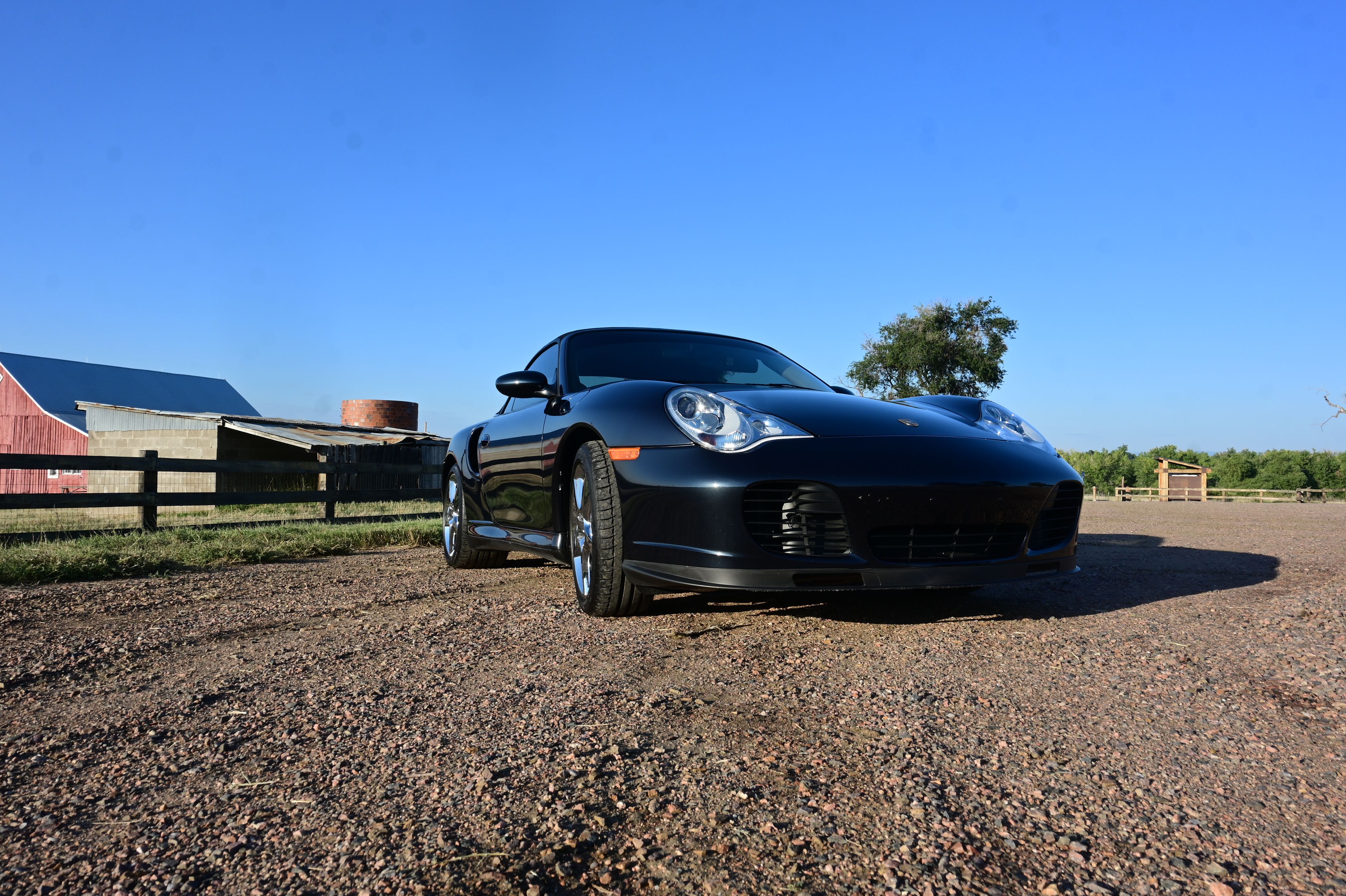 Used 2004 Porsche 911 Turbo AWD/4WD image 4