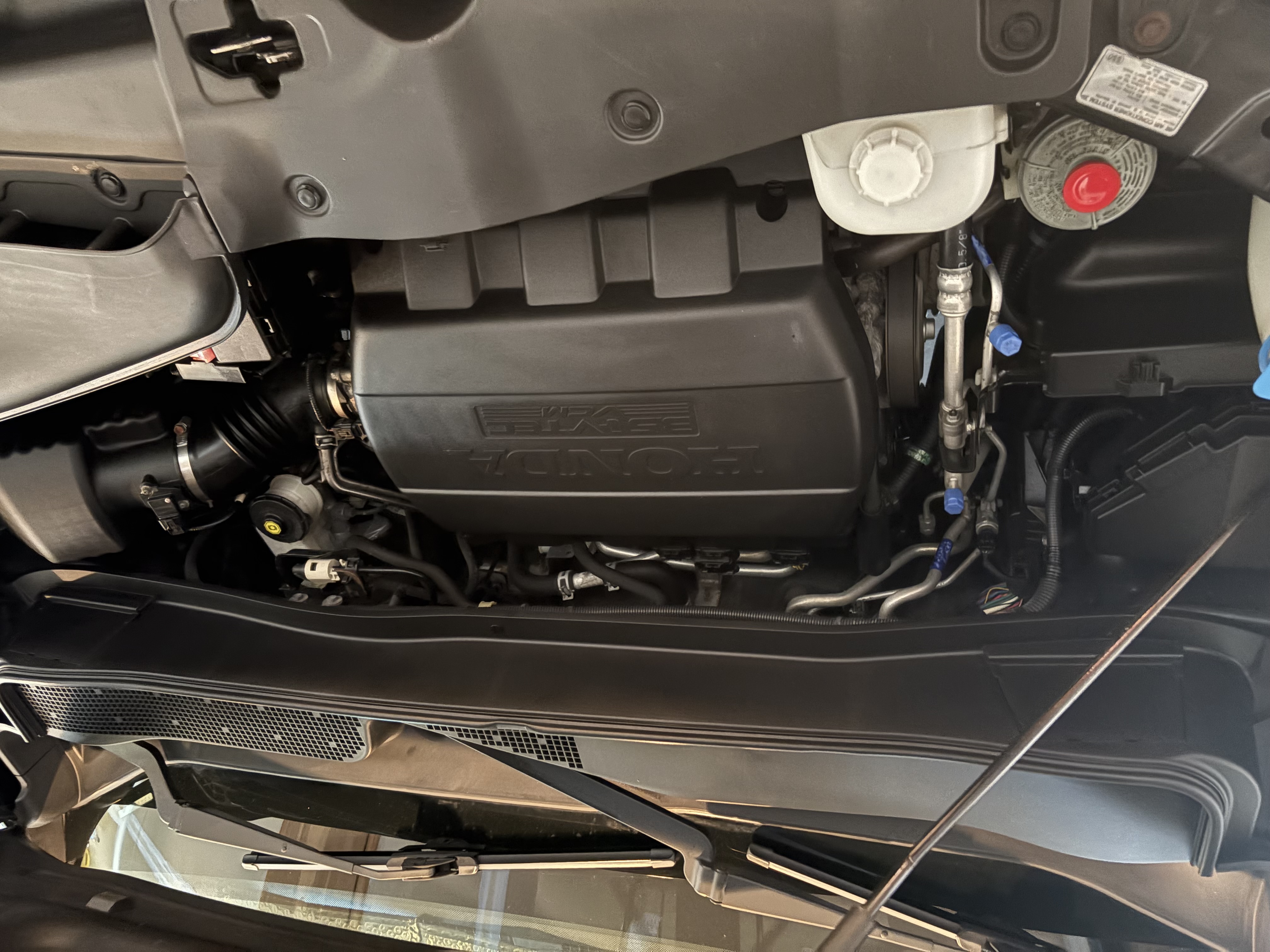 Used 2014 Honda Pilot Touring image 11