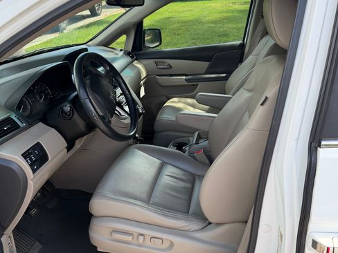 Used 2012 Honda Odyssey EX-L image 2