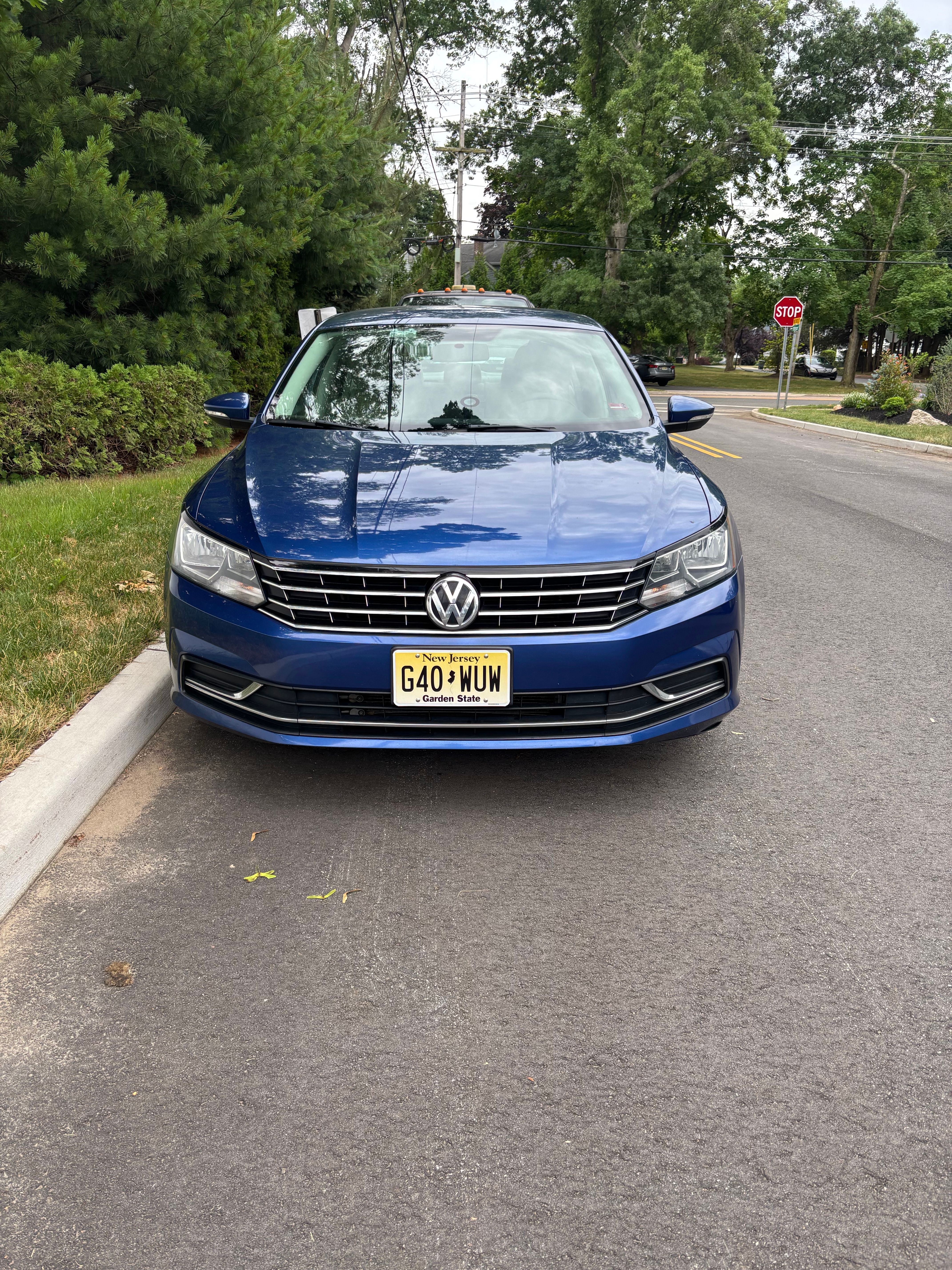 Used 2016 Volkswagen Passat 1.8T S FWD image 1