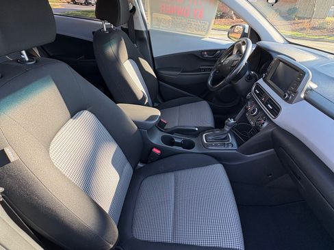 Used 2020 Hyundai Kona SEL image 10