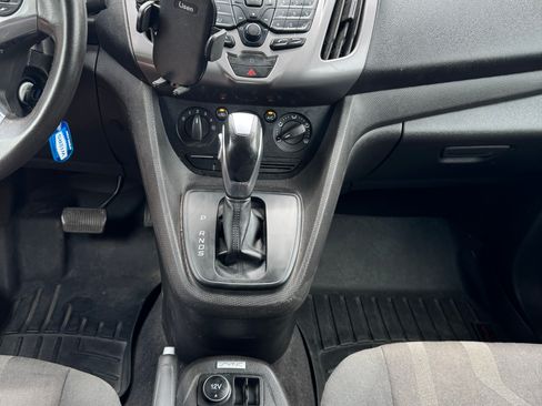 Used 2018 Ford Transit Connect XLT FWD image 14