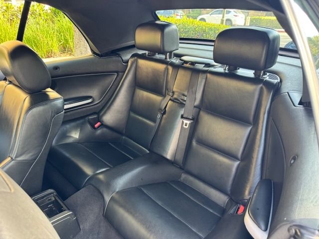 Used 2004 BMW M3 Convertible RWD image 9