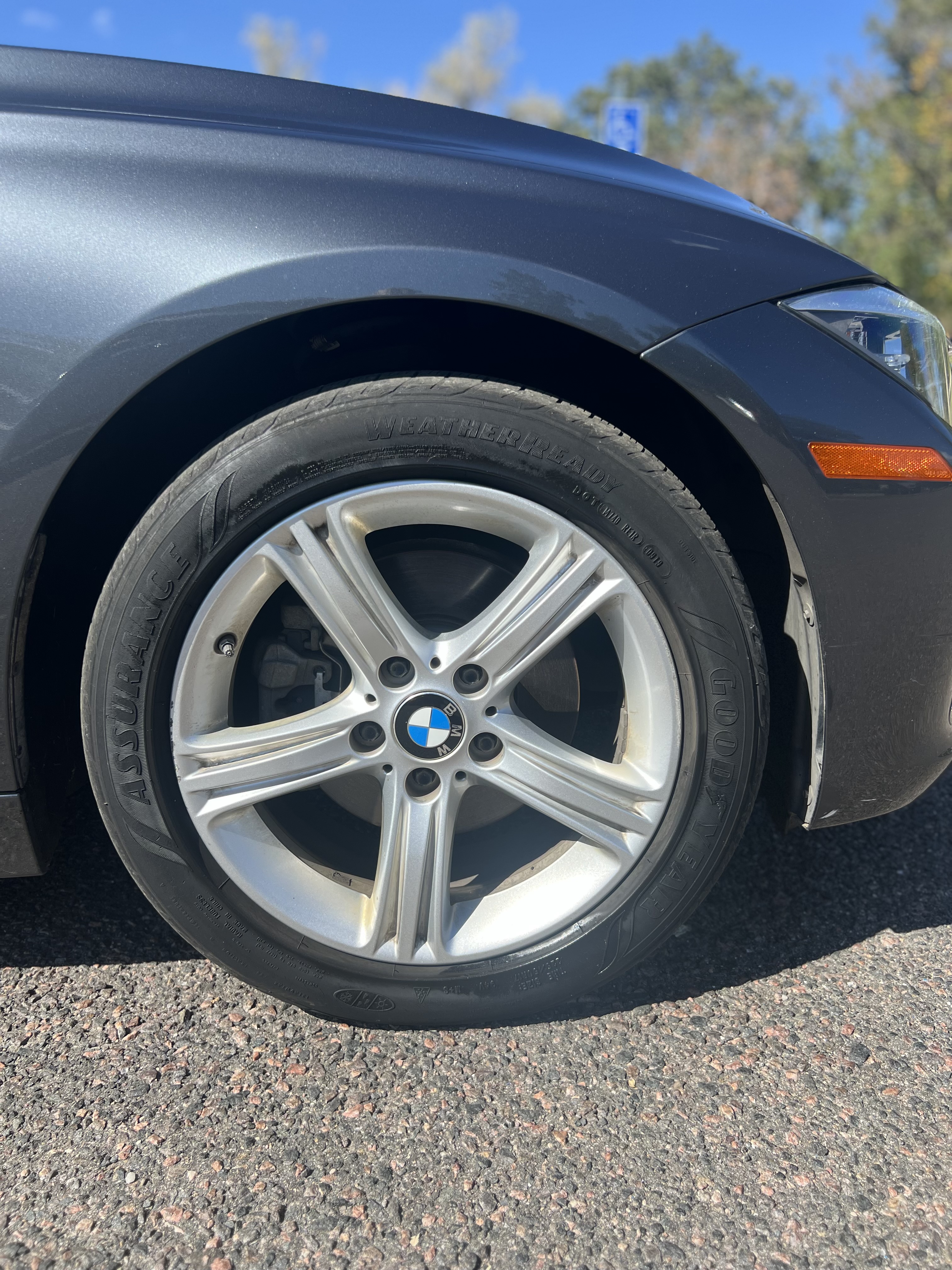 Used 2015 BMW 328i xDrive Sedan AWD/4WD image 10