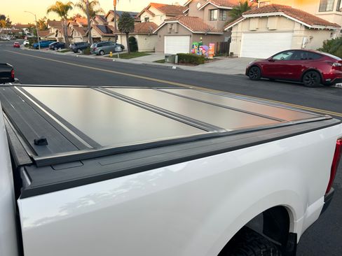 Used 2019 Ford F250 Lariat w/ Lariat Value Package image 16